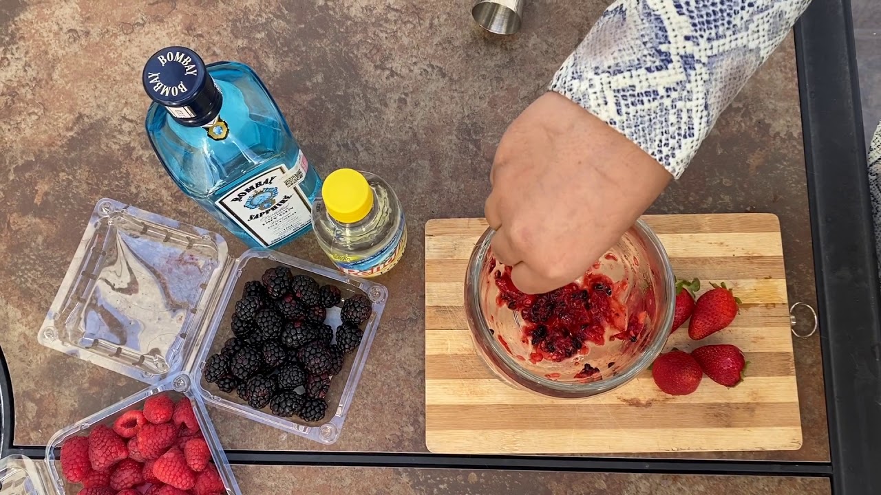 Gin Tonic de frutos rojos