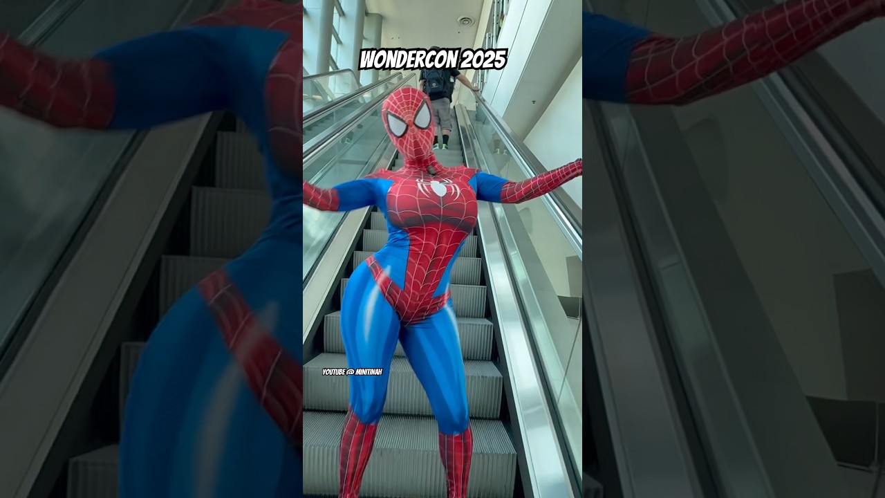 Web slinging my way to your heart ❤️ #viralshort #spiderman #marvel #wondercon