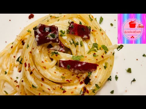 Spaghetti aglio olio  peperoncino e ricotta, come si prepara alla perfezione,  pronta in 10 minuti