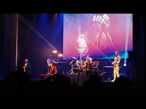 Covertramp - Dreamer (@Palais des congrès de Versailles)