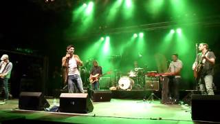 Video thumbnail of "Marquess   Vayamos Companeros   live"