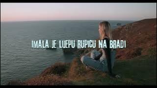 Oliver Dragojević - Imala Je Lijepu Rupicu Na Bradi