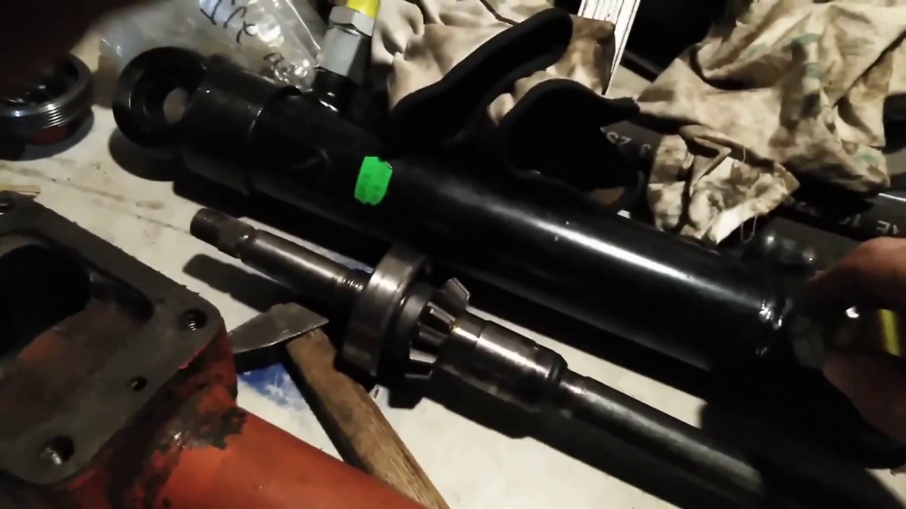 Гидроусилитель руля[ ГУР ] на трактор т 25, на одном насосе НШ 10 .Часть 1