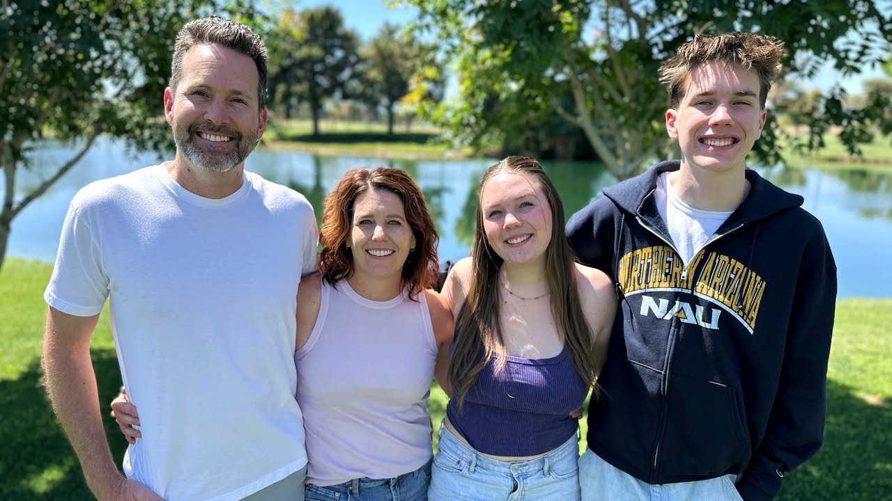 Easter Sunday Vibes: Cherishing Moments & Making Memories! 🌼🥚