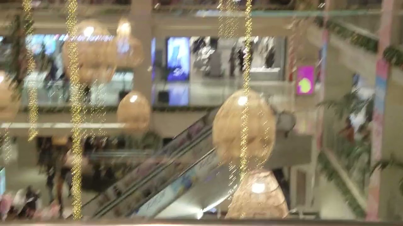 dolmen mall1