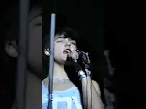 Нейронный Май Осенний снег