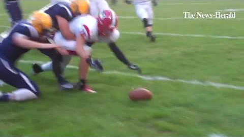 Perry's Andy Foley recovers a fumble early in the ...