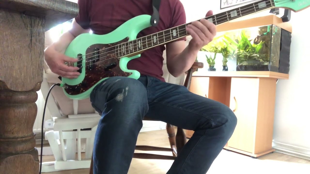 Harley Benton MV-4PJ fuzzy rumble tone