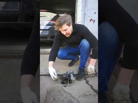 Cleaning turbo without removing
