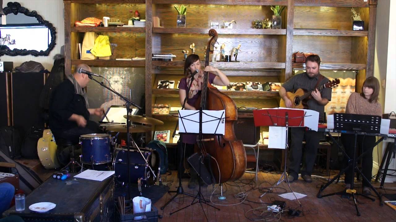 Carlie Howell & the Deharms - Northern Hemisphere