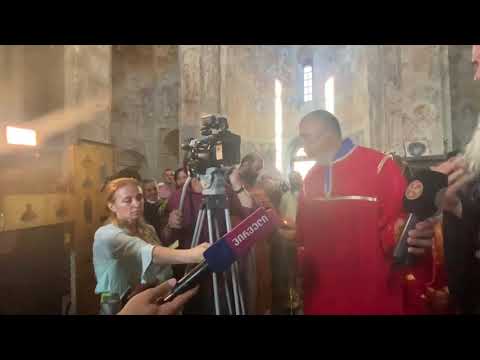 ინციდენტი მარტვილის საკათედრო ტაძარში – მეუფე ნიკოლოზი ჟურნალისტებს სიტყვიერად დაუპირისპირდა
