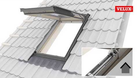 Montage instructie - Inhaken/afstellen veren bij eerste gebruik VELUX dakraam - GPL & GPU