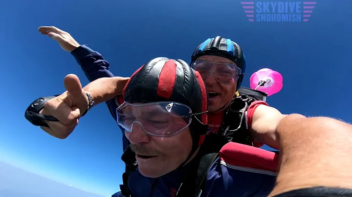 Timothy Troth's Tandem skydive!