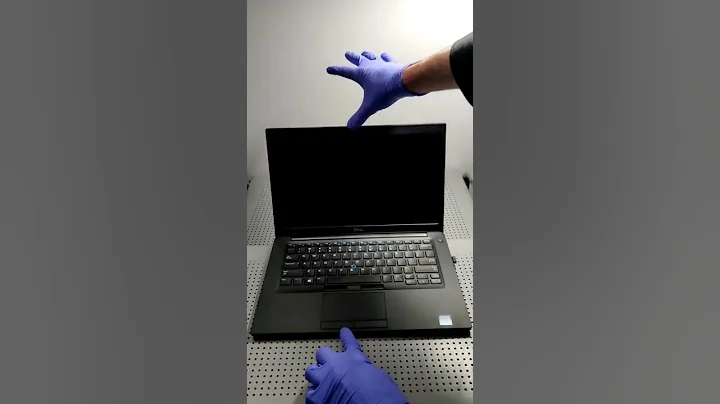 DO THIS to AVOID Laptop Hinge Damage & Extend Lifespan! 💻