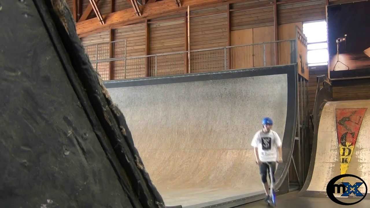 Arnaud Marchenoir - Throwaway 2013