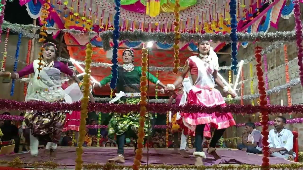 नीलावती मनमोहन मिलन ग्राम– chorbhatti  uper para nilawati apan sakhi sath fool bhagicha me 🙏🏻😍