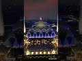 مسجد الجبار بإندونيسيا تحفة معمارية و رمز ثقافي يكتسي حله بيضاء و تحتضنه بحيرة تعلوها قبة كريستالية