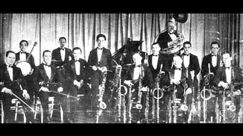 Roger Wolfe Kahn and his Orchestra - She's a great, great girl (1928)
