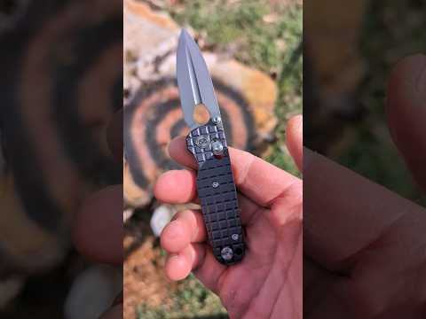Sweet little sub $30 Folder!