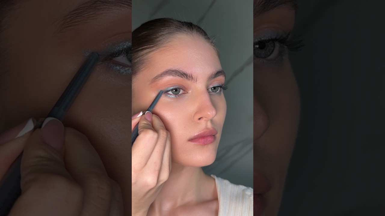 Мерцающие голубые акценты в макияже глаз — с карандашом Neochrome и хайлайтером Illuminati 💙