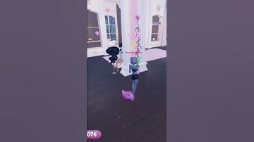 Sorry I haven’t been posting I have been very busy with schoolwork 😭#dresstoimpress #roblox #dti 💅