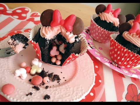 Minnie Mouse Gimmick Muffin ミニーのギミックカップケーキ Youtube