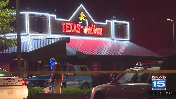 Accused shooter in Texas Roadhouse killing stands ...