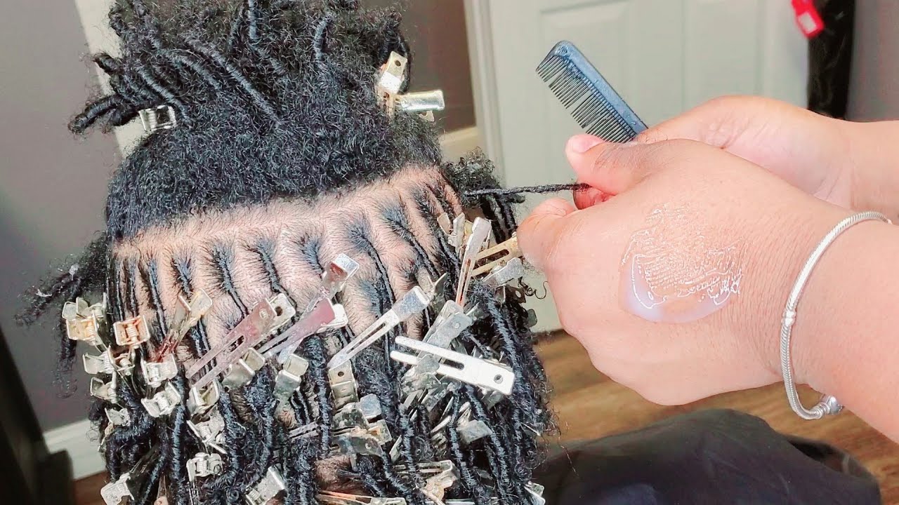 HOW TO START LOCS WITH COIL COMB TWISTS, HOW TO RETWIST LOCS WITH A COMB