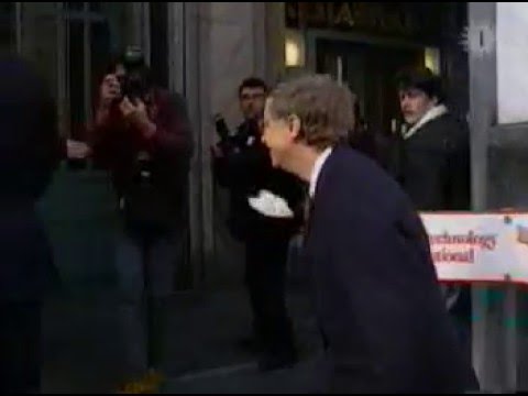ბილ გეითს გაუჩალიჩეს – პრიკოლი – bill gates