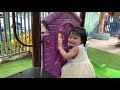Nhiên Nhiên đi công viên chơi cầu tuột