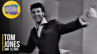 Tom Jones &quot;It&#39;s Not Unusual&quot; (June 13, 1965) on The Ed Sullivan Show