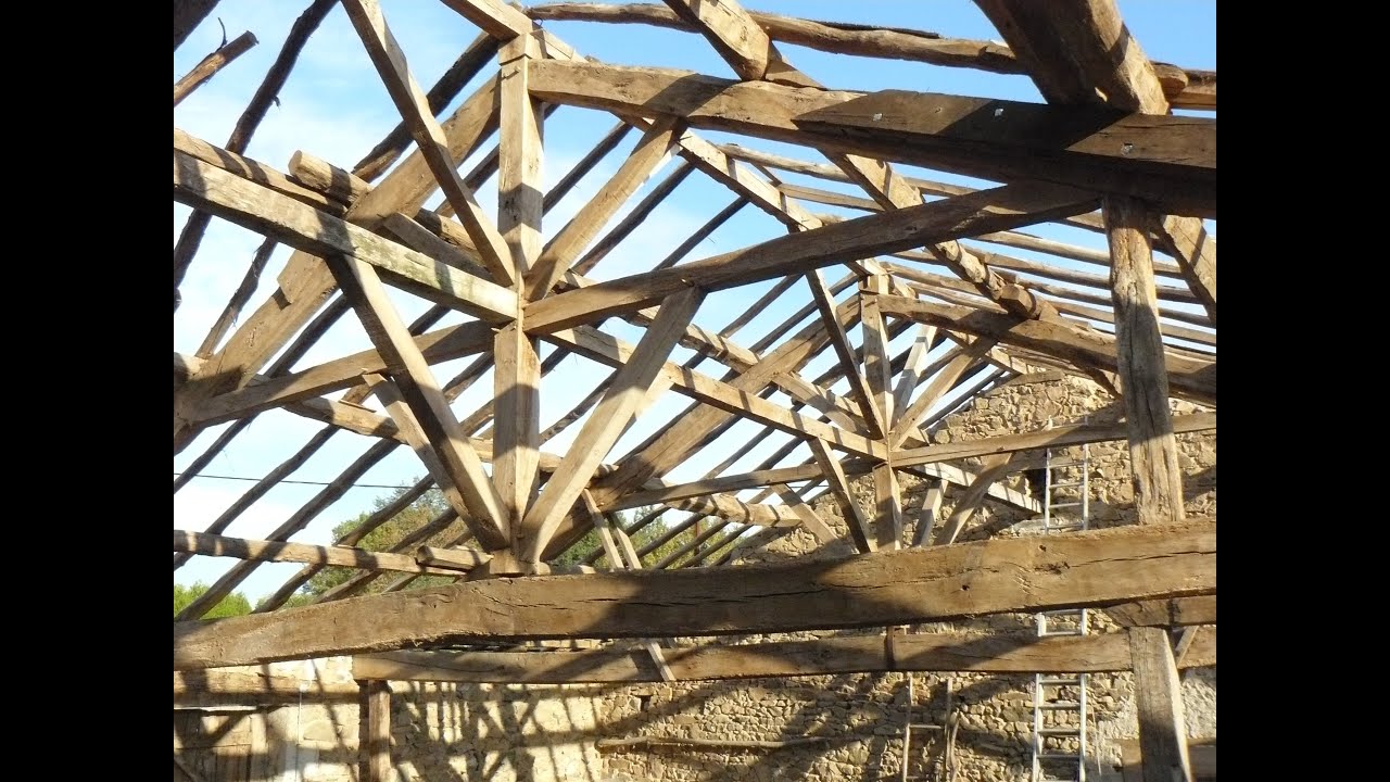 Oikos Boa 2018 - Réparation en sous-œuvre de la charpente d'une grange en Charente (Part2).