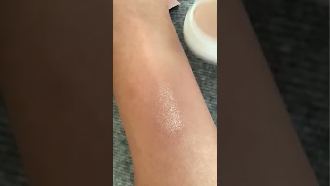 Insight Cosmetics Highlighter( shades suitable for medium to tan complexion)