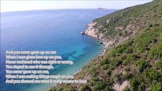 Crystal Gayle - You Never Gave Up On Me (Lyrics)