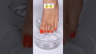 omg colour changing nail polish ❣️#hack #colors #changing #tips #ytshorts