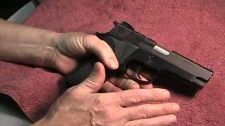 Review of Smith and Wesson 910 9MM