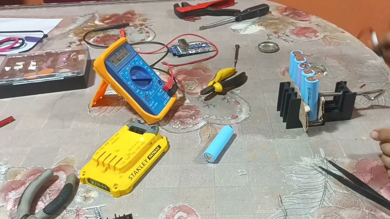 REPARACIÓN DE BATERÍA DE ATORNILLADORA STANLEY