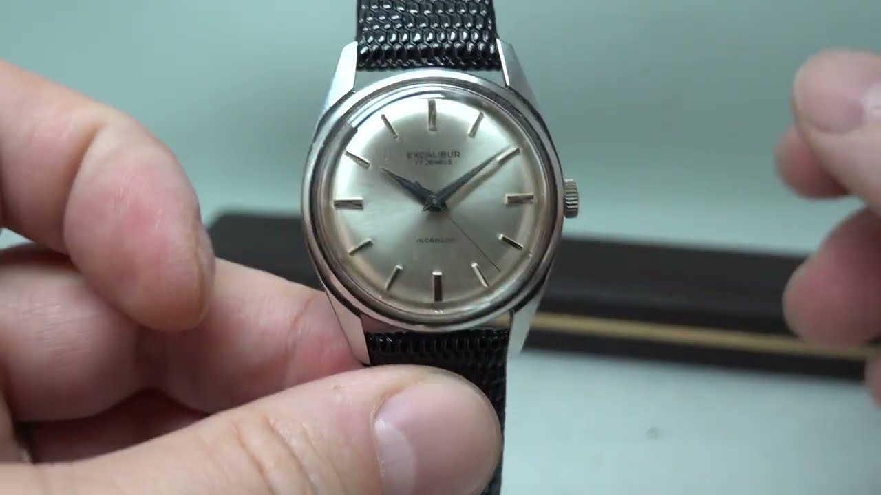 c1965 Excalibur 17 Jewels men's vintage watch, with box.  Swiss manual wind movement