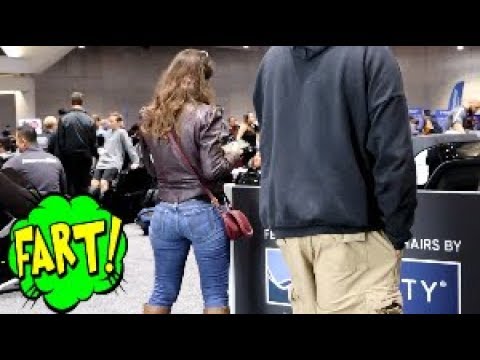 funny-wet-fart-prank-with-the-sharter-|-san-diego-international-auto-show