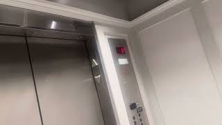 Kone traction elevators @ Holiday Inn Sioux Falls, SD