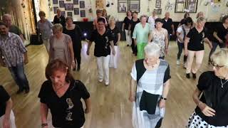 TU M'APPELLES, Sommerfest 2019, Silvia Schill, Line Dance (Tu m'appelles by Adel Tavil feat. Peachy)