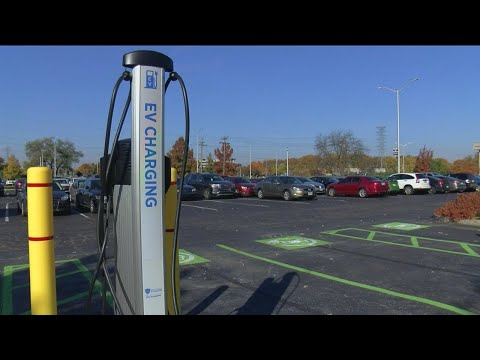 Six EV charging stations added to UToledo's main campus