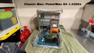 I found a PowerMac G4 1.42Ghz Mirrored Drive Door...in a dumpster