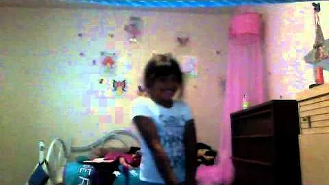 Cups Pitch Perfect me siging