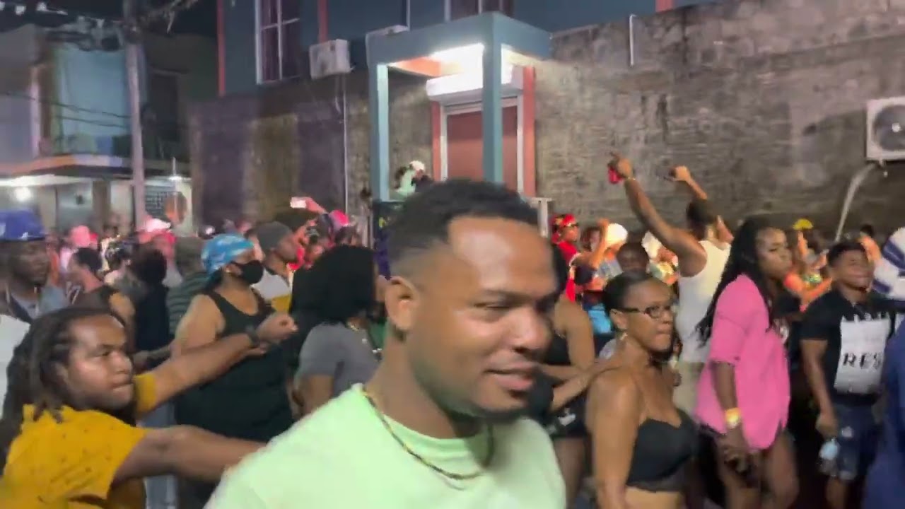 Carnival 2023 last lap signal band and king Trilla G