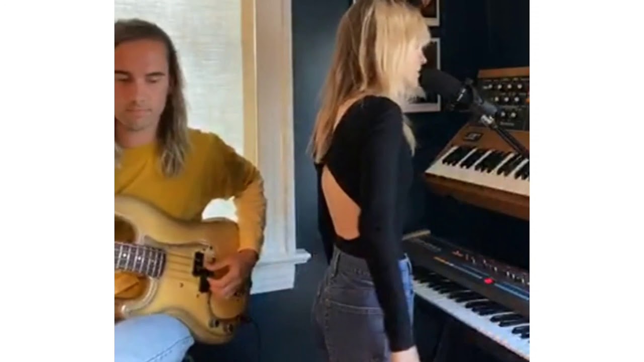 Pure Love - Hayley Williams & Joey Howard live.