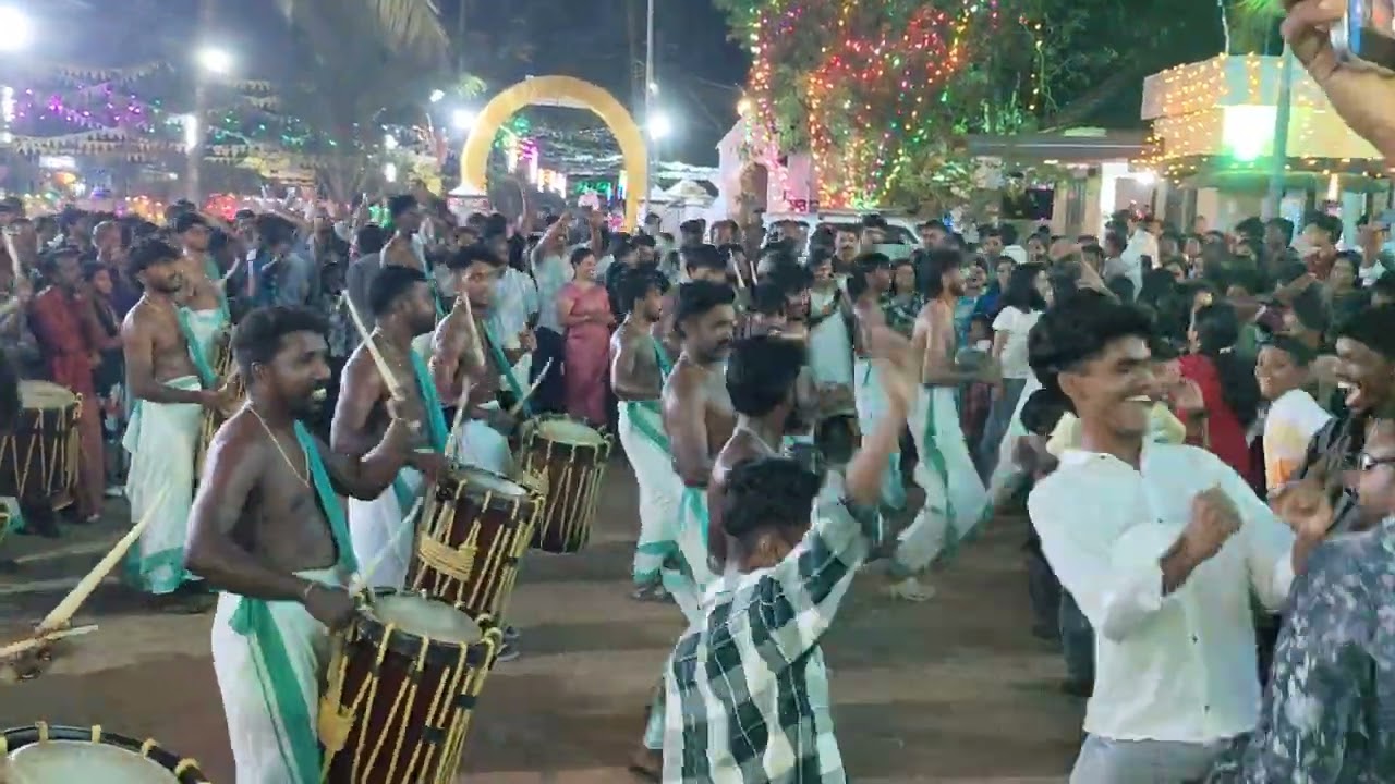 St സെബാസ്റ്റ്യന്റ്സ് church എഴുപുന്ന തിരുന്നാൾ 