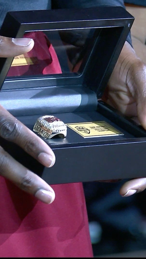 Coach Spoelstra and Bam Adebayo receive their Team USA rings ??