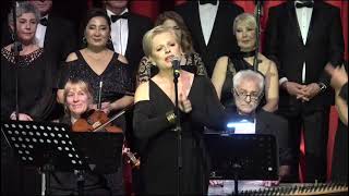 Mira Alkan ♬ Yollar Uzak Gelemedim