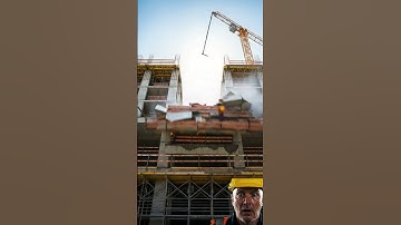 Chaos on site! 👷🔥